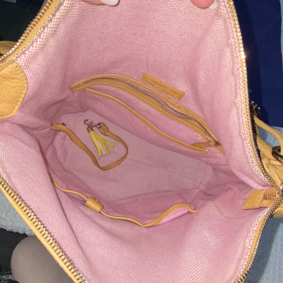 Dooney & Bourke Dillen Medium Zipper Pocket Sac - Picture 4 of 4